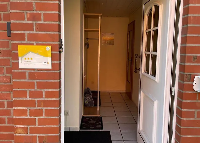 Kiebitzheide 아파트 *